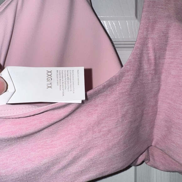 Fabletics Pink Racerback Sports Bra - Picture 4 of 7